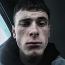 Знакомства: Артём, 21 год, Крупки