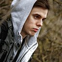 Знакомства: Виталя, 19 лет, Москва