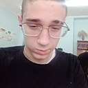 Знакомства: Илья, 21 год, Орловский