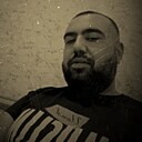 Знакомства: Виктор, 39 лет, Орел