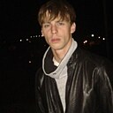 Знакомства: Максим, 43 года, Стаханов