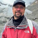 Знакомства: Роман, 32 года, Междуреченск