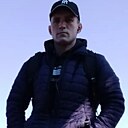 Знакомства: Олег, 31 год, Гродно