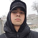 Знакомства: Максим, 22 года, Феодосия