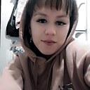 Знакомства: Лена Воеводова, 22 года, Тюмень