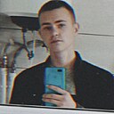 Знакомства: Владислав, 21 год, Арамиль