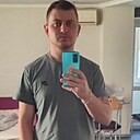 Знакомства: Максим, 27 лет, Луганск