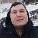 Знакомства: Максим, 32 года, Владимир