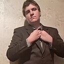 Знакомства: Илья, 23 года, Абакан