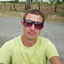 Знакомства: Олег, 34 года, Кривой Рог