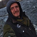 Знакомства: Виктор, 37 лет, Чегдомын
