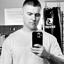 Знакомства: Дмитрий, 40 лет, Евпатория