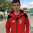 Знакомства: Виктор, 31 год, Курск