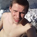 Знакомства: Евгений, 25 лет, Пильна