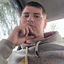 Знакомства: Богдан, 27 лет, Снигиревка