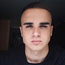 Знакомства: Илья, 27 лет, Армавир