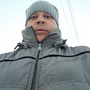Знакомства: Владимир Петров, 38 лет, Белово