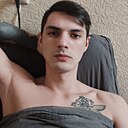 Знакомства: Илья, 24 года, Колпино