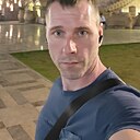 Знакомства: Игорь, 41 год, Москва