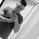 Знакомства: Ром, 20 лет, Калининград