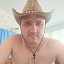 Знакомства: Виктор, 36 лет, Учалы