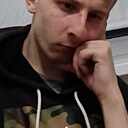 Знакомства: Александр, 25 лет, Канаш