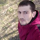 Знакомства: Тигран, 28 лет, Новобурейский