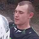 Знакомства: Максим, 32 года, Карпинск