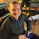 Знакомства: Илья, 33 года, Ижевск