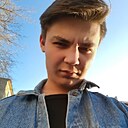 Знакомства: Артём, 23 года, Медногорск