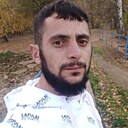 Знакомства: Гарик, 32 года, Вятские Поляны