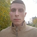 Знакомства: Максим, 27 лет, Новосибирск