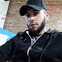 Знакомства: Артём, 26 лет, Елизово