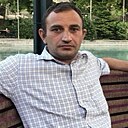 Знакомства: Толик, 45 лет, Ереван