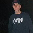 Знакомства: Валентин, 37 лет, Усть-Каменогорск