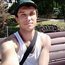 Знакомства: Виктор, 30 лет, Енакиево