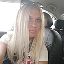 Знакомства: Алёна, 40 лет, Санкт-Петербург