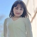 Знакомства: Карина, 28 лет, Луганск