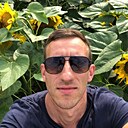 Знакомства: Антон, 31 год, Челябинск