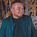 Знакомства: Витек, 25 лет, Елабуга