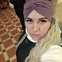 Знакомства: Ленуся, 40 лет, Екатеринбург