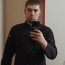 Знакомства: Юрий, 30 лет, Краснодар