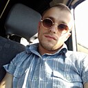 Знакомства: Яник Логуа, 26 лет, Сухум