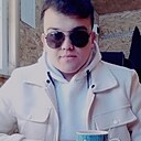 Знакомства: Игорь, 23 года, Арамиль