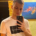 Знакомства: Данила, 25 лет, Москва