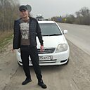 Знакомства: Евгений, 35 лет, Биробиджан