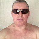 Знакомства: Олег, 42 года, Жлобин