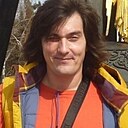 Знакомства: Виктор, 41 год, Магадан