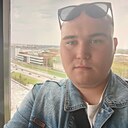 Знакомства: Евгений, 20 лет, Чебоксары
