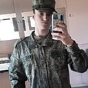 Знакомства: Антон, 22 года, Семикаракорск